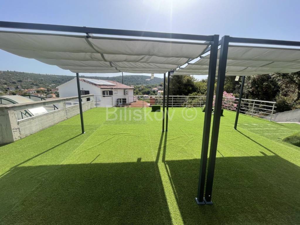 Samostojeća kuća, Prodaja, Trogir - Okolica, Drvenik Veliki
