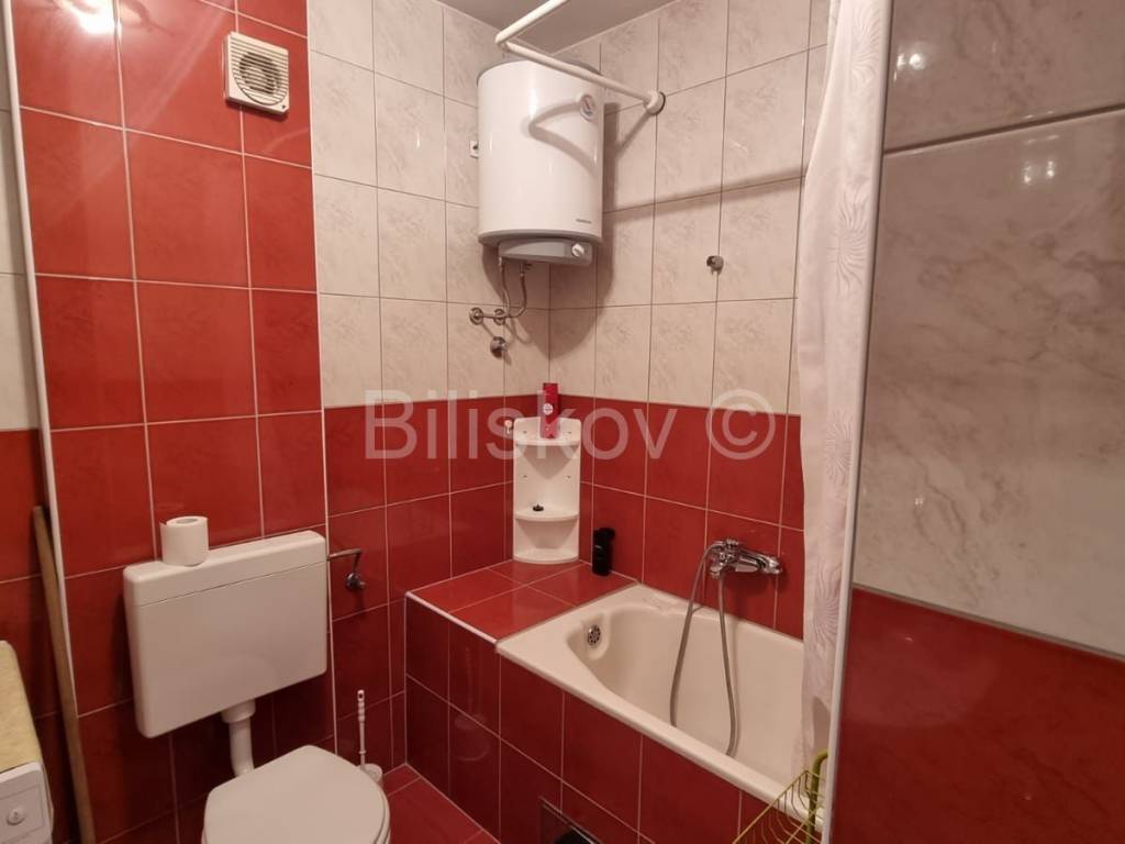 Stan u kući, Prodaja, Trogir - Okolica, Žedno