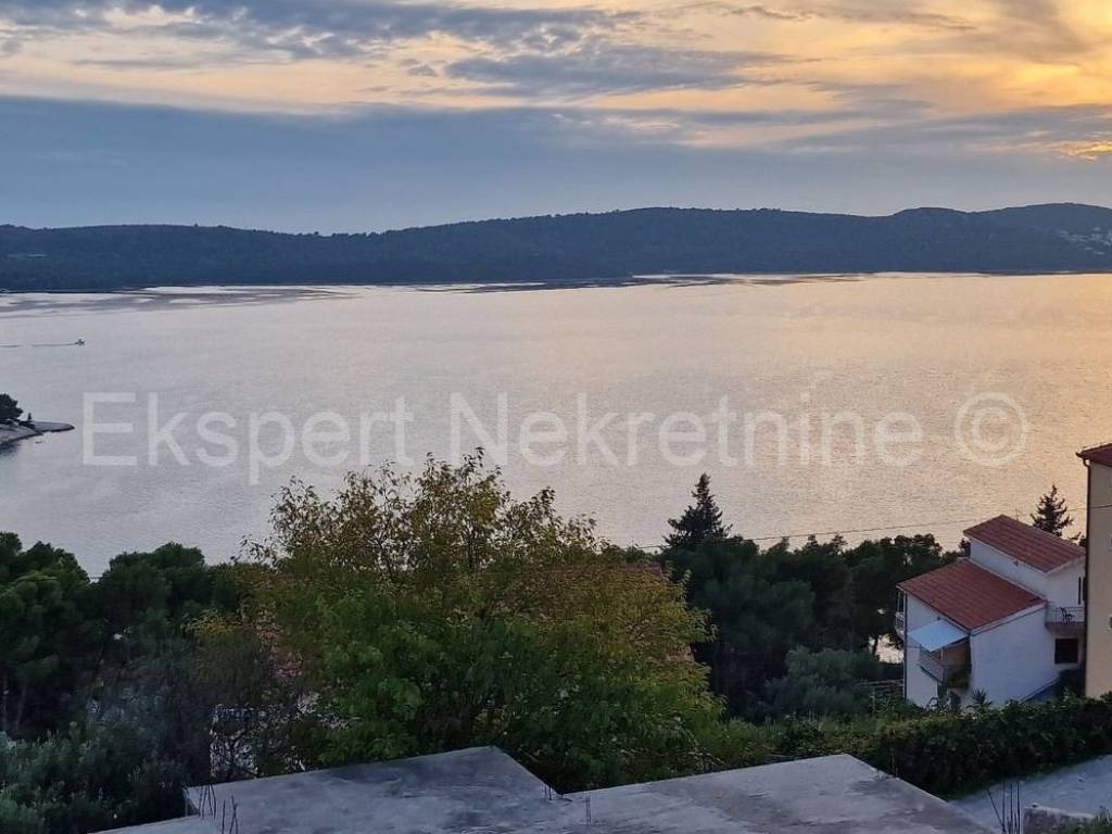 Apartmanska kuća, Prodaja, Trogir, Saldun