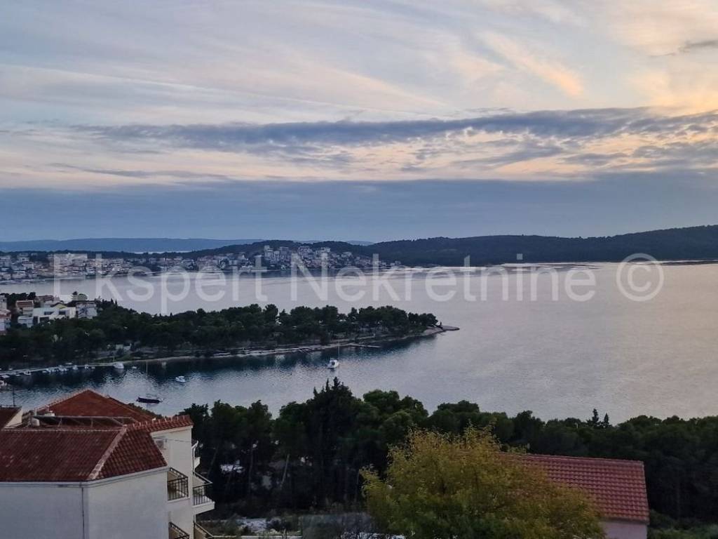 Apartmanska kuća, Prodaja, Trogir, Saldun