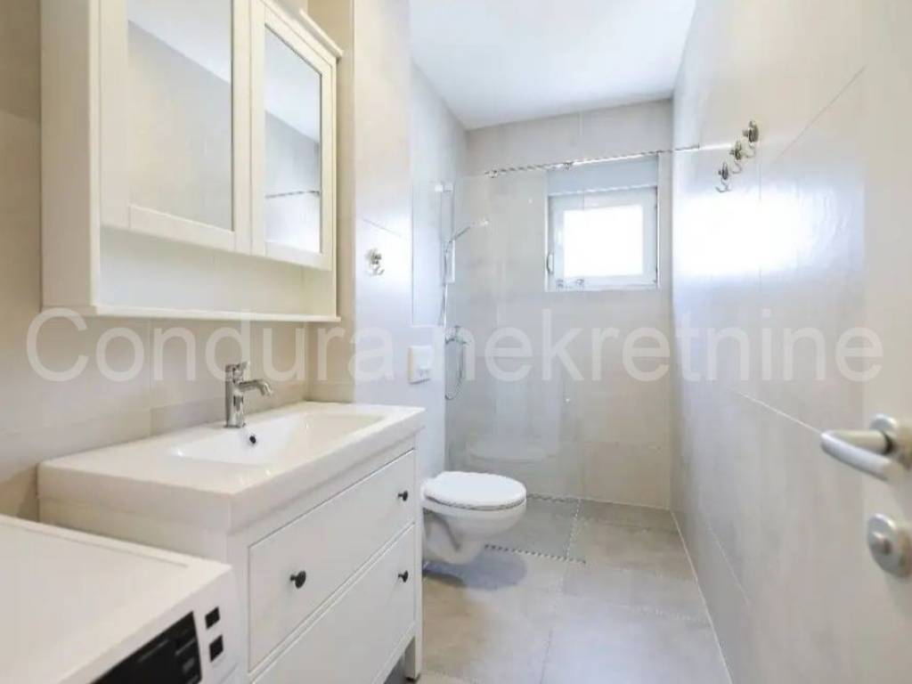 Stan u zgradi, Prodaja, Zadar, Zadar
