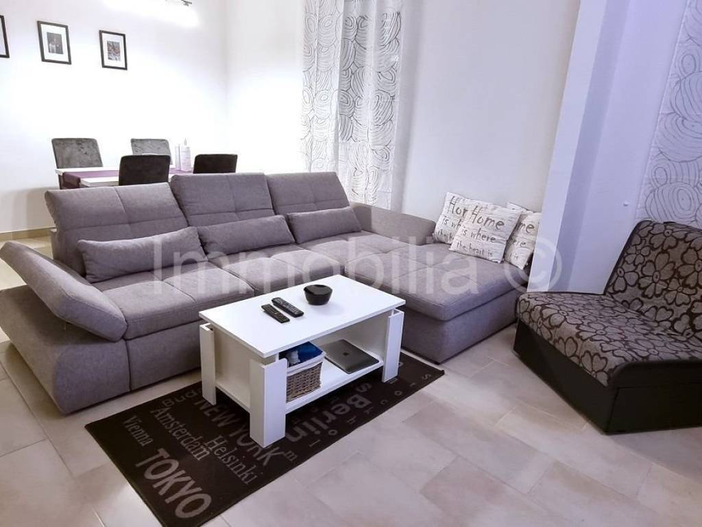 Stan u zgradi, Prodaja, Pula, Pula