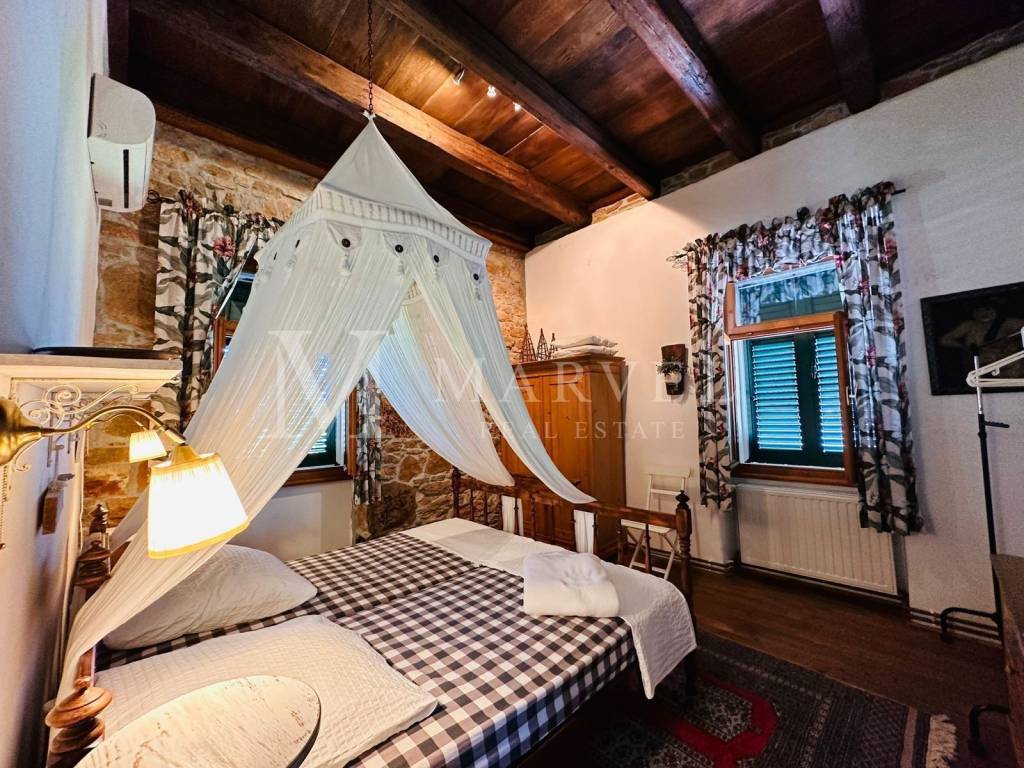 Samostojeća kuća, Prodaja, Dobrinj, Šilo