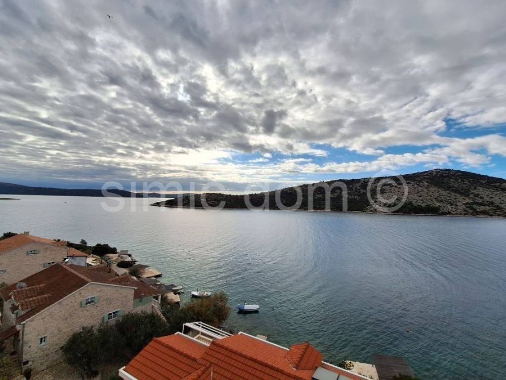 Apartman na moru, Prodaja, Marina, Vinišće