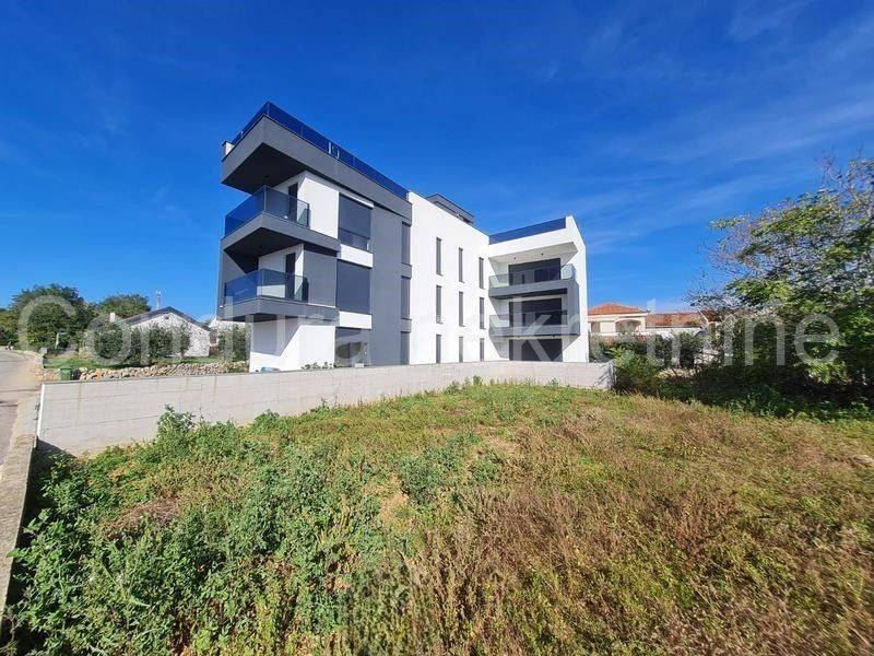 Apartman na moru, Prodaja, Vir, Vir