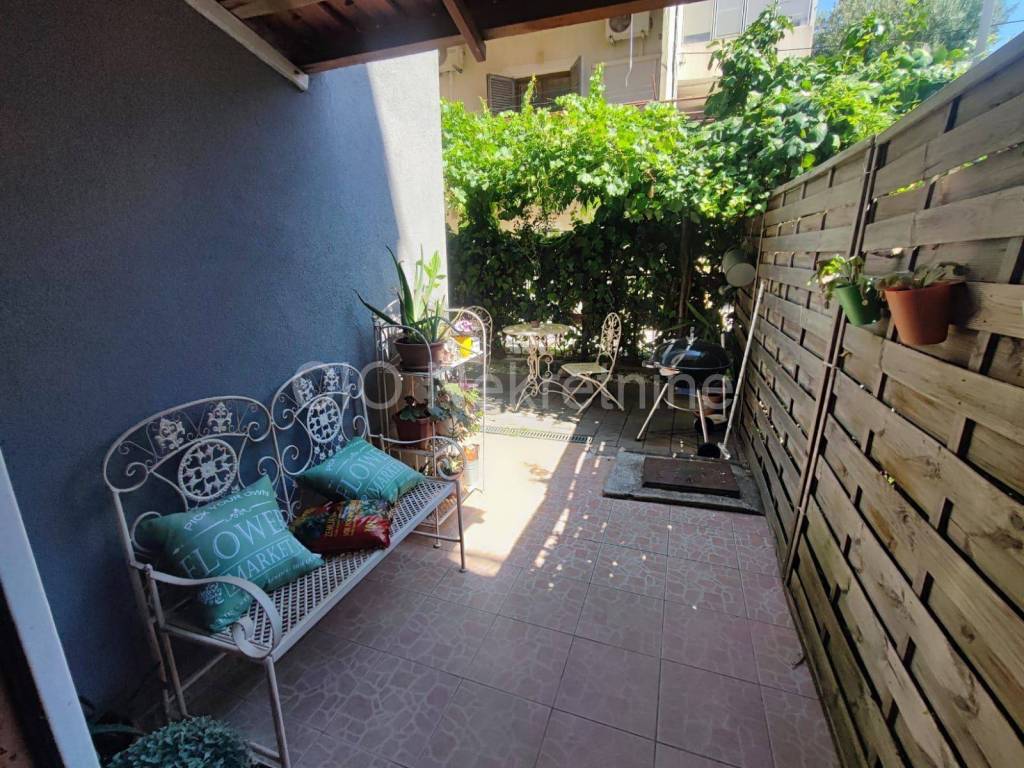 Stan u zgradi, Prodaja, Split, Split