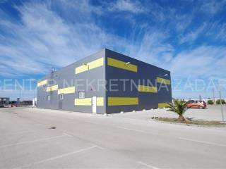 Prodajno-skladišni prostor, Prodaja, Poličnik, Murvica