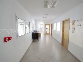 Prodajno-skladišni prostor, Prodaja, Poličnik, Murvica