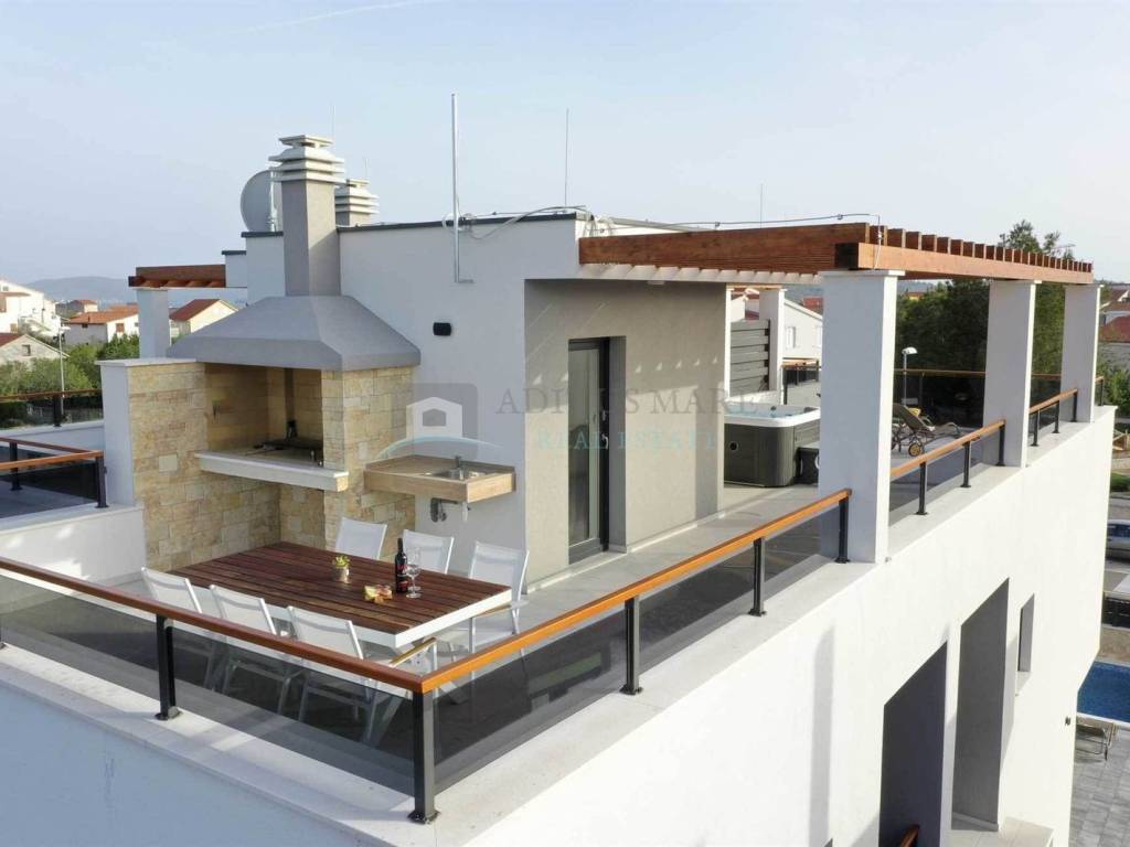 Luksuzna vila, Prodaja, Vodice, Srima