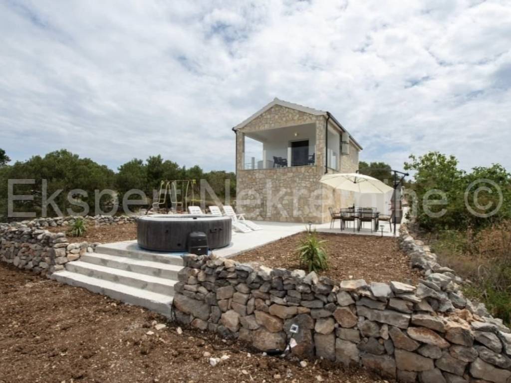 Samostojeća kuća, Prodaja, Trogir - Okolica, Drvenik Mali