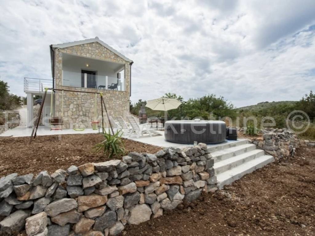 Samostojeća kuća, Prodaja, Trogir - Okolica, Drvenik Mali