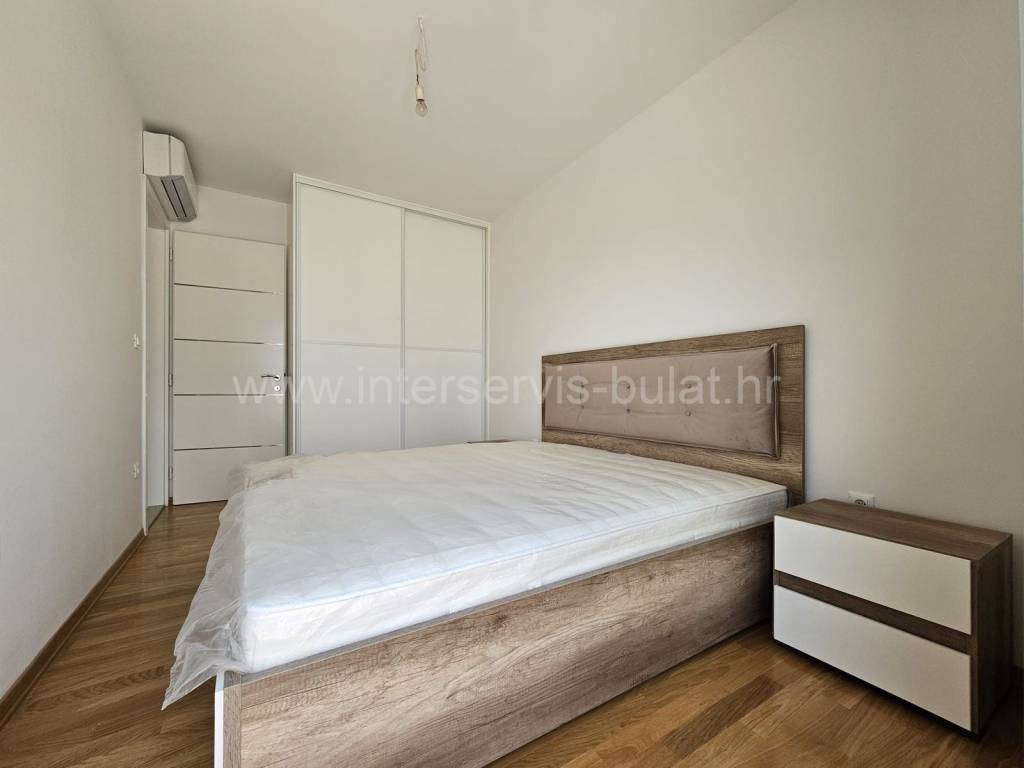 Stan u zgradi, Prodaja, Primošten, Primošten