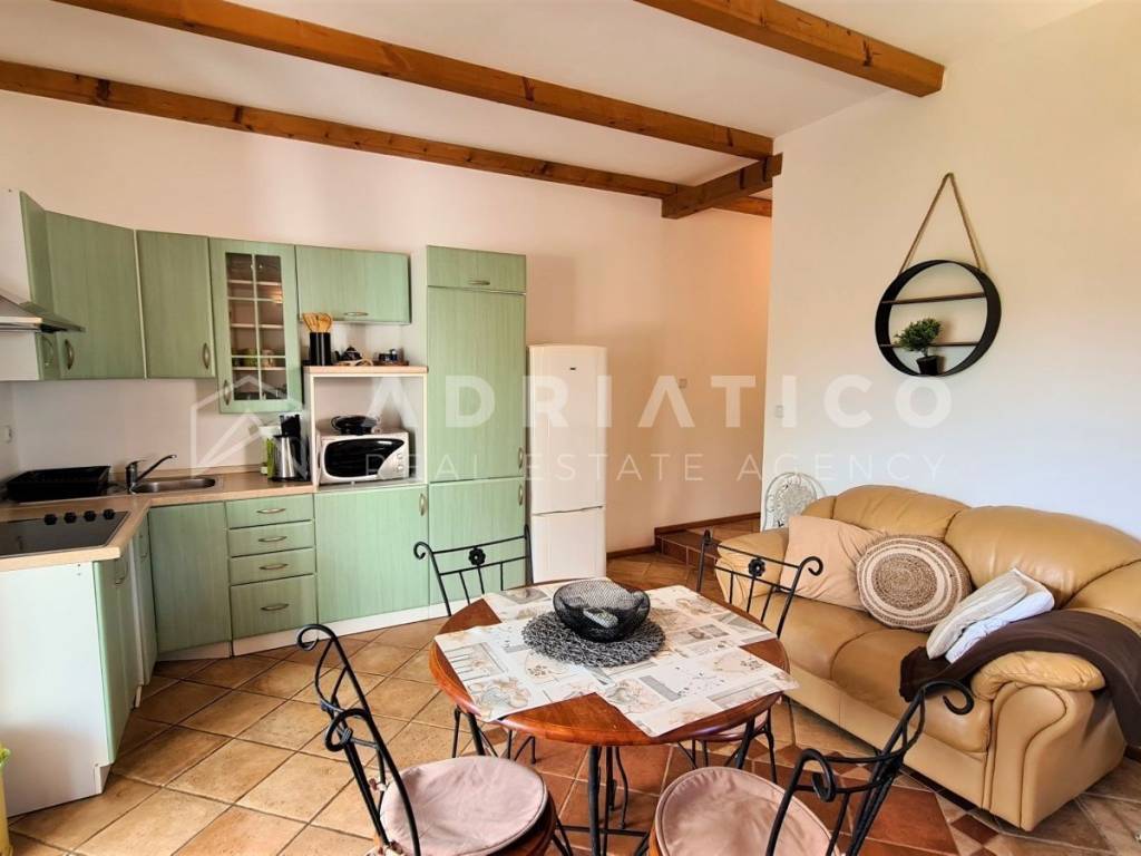 Stan u zgradi, Prodaja, Poreč, Fuškulin