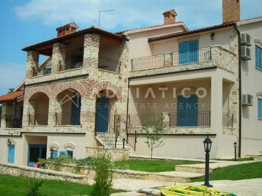 Stan u zgradi, Prodaja, Poreč, Fuškulin