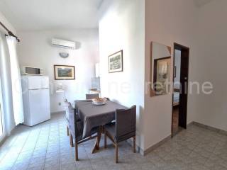 Apartman na moru, Prodaja, Vir, Vir