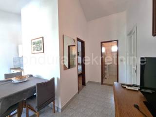 Apartman na moru, Prodaja, Vir, Vir