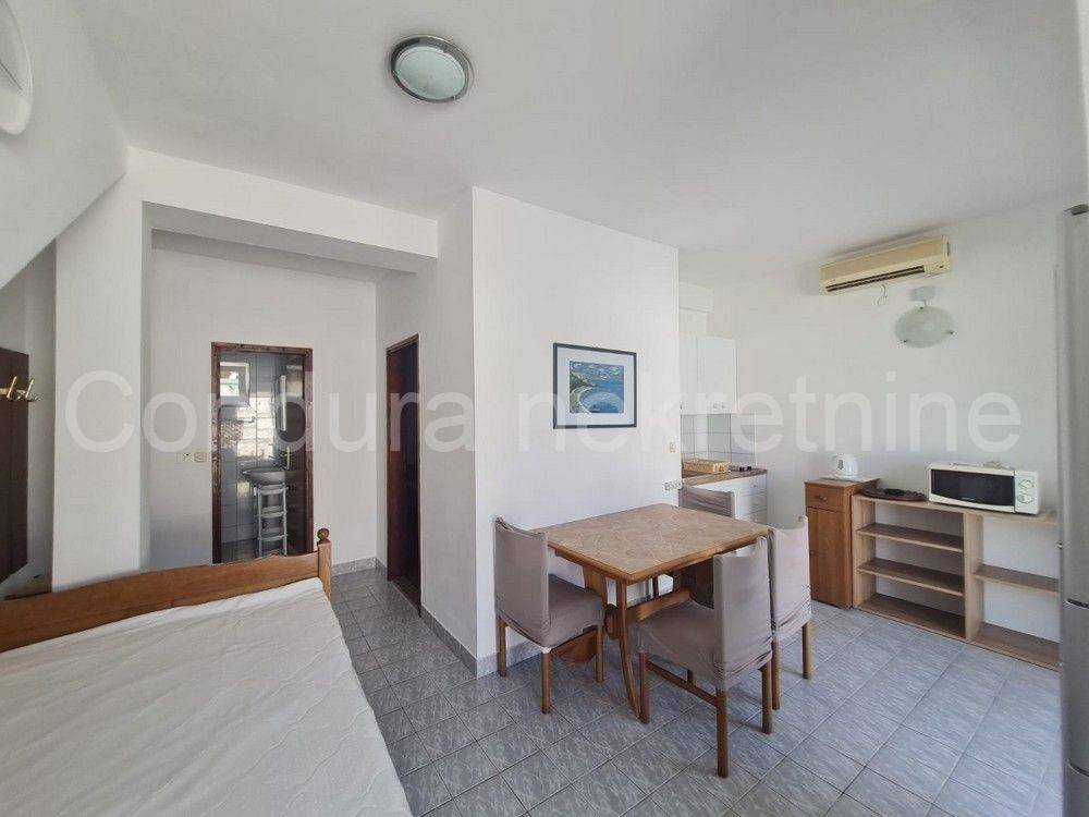 Apartman na moru, Prodaja, Vir, Vir