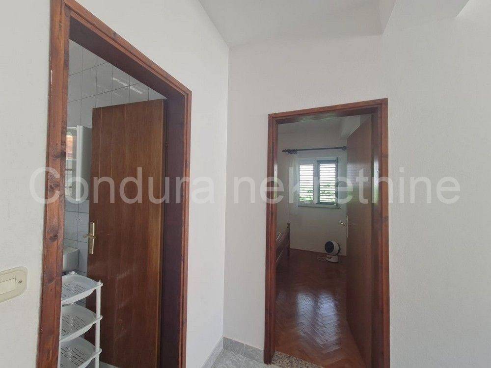 Apartman na moru, Prodaja, Vir, Vir