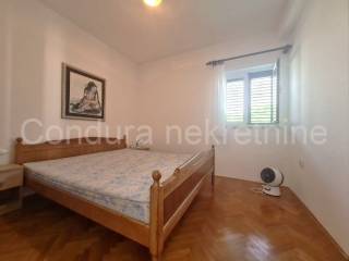Apartman na moru, Prodaja, Vir, Vir