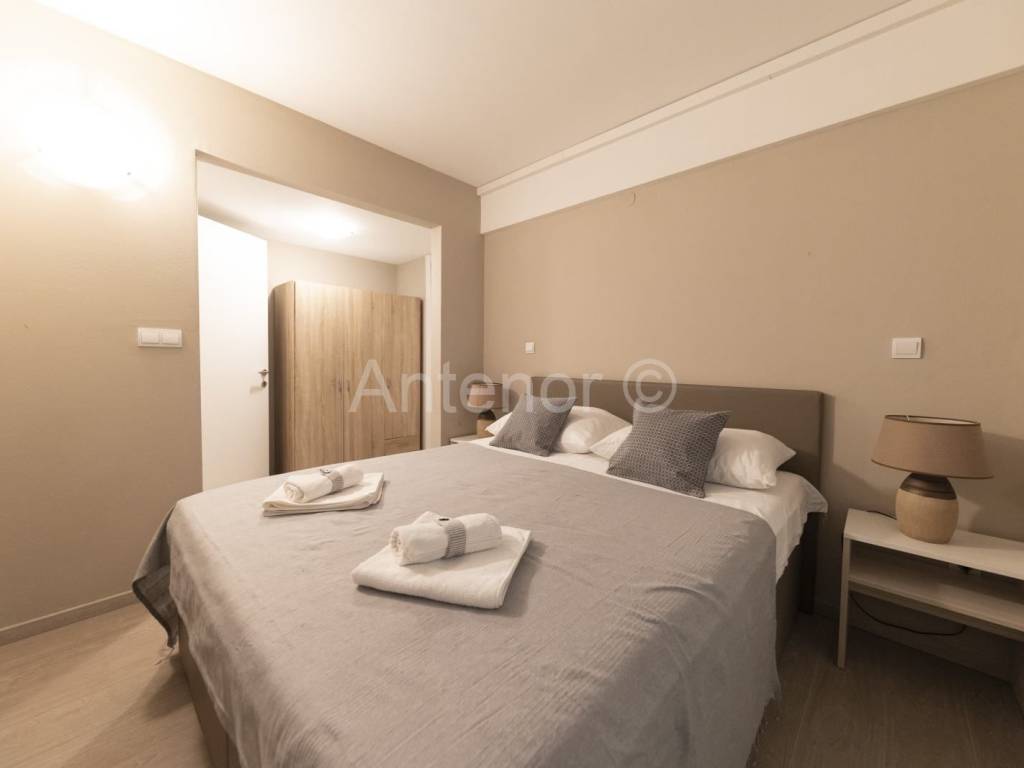 Apartman na moru, Prodaja, Povljana, Povljana
