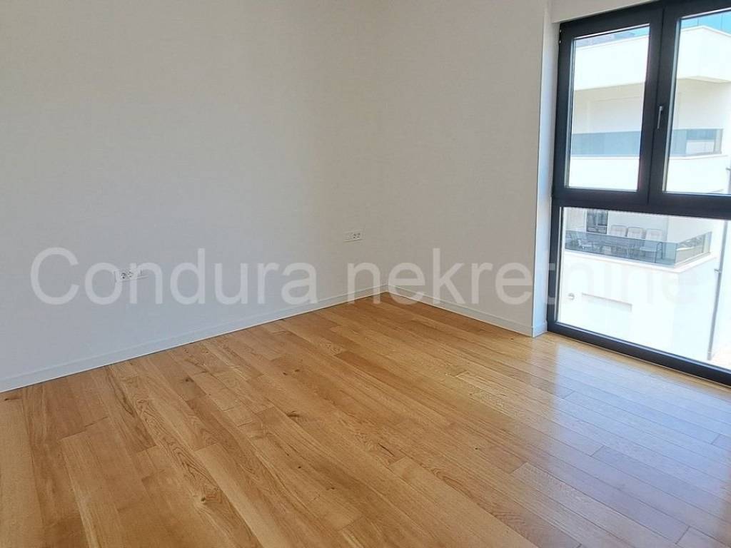 Apartman na moru, Prodaja, Privlaka, Privlaka