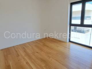 Apartman na moru, Prodaja, Privlaka, Privlaka