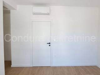 Apartman na moru, Prodaja, Privlaka, Privlaka