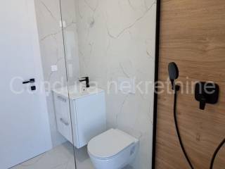 Apartman na moru, Prodaja, Privlaka, Privlaka