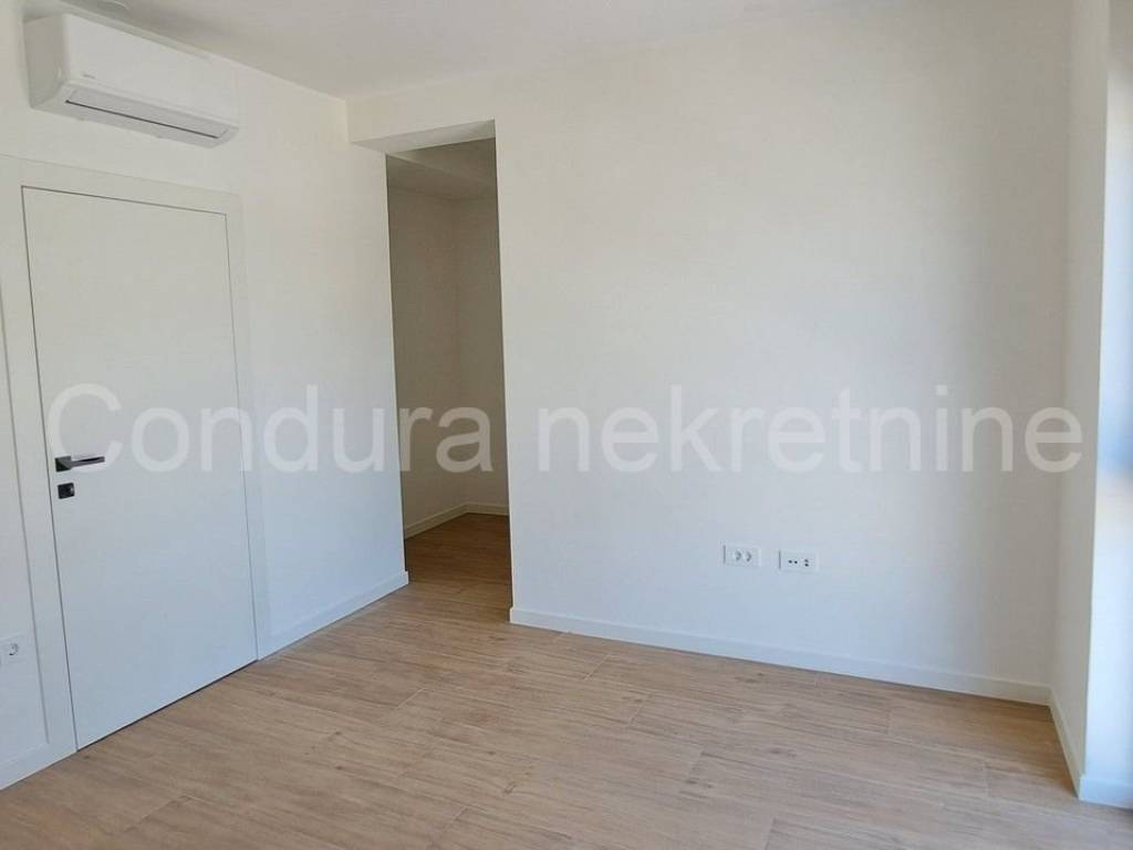 Apartman na moru, Prodaja, Privlaka, Privlaka