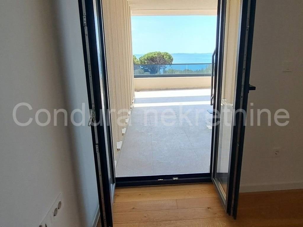 Apartman na moru, Prodaja, Privlaka, Privlaka