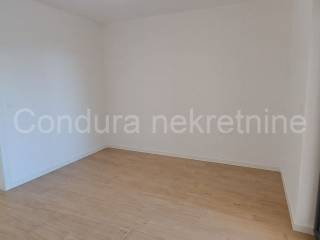 Apartman na moru, Prodaja, Privlaka, Privlaka