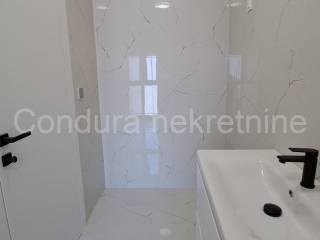 Apartman na moru, Prodaja, Privlaka, Privlaka