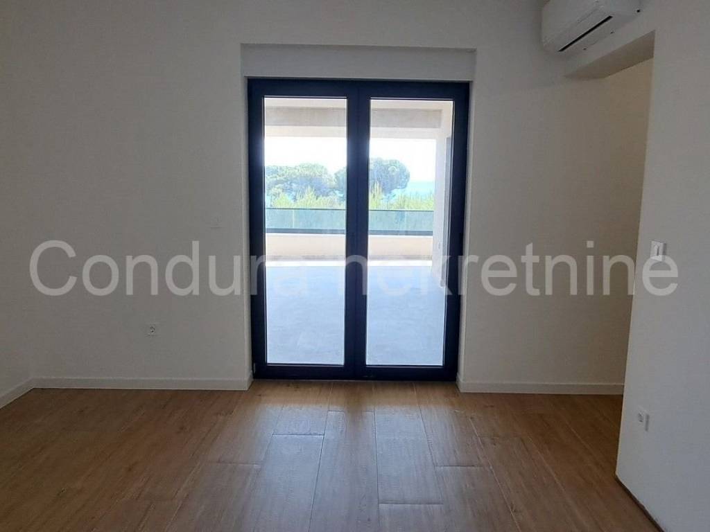 Apartman na moru, Prodaja, Privlaka, Privlaka