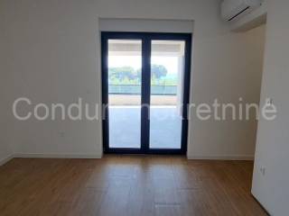 Apartman na moru, Prodaja, Privlaka, Privlaka