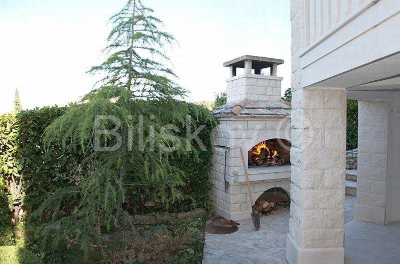 Samostojeća kuća, Prodaja, Sutivan, Sutivan