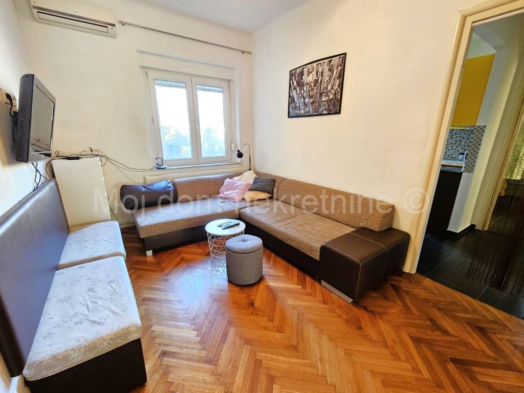 Stan u zgradi, Najam, Zagreb, Gornji Grad - Medveščak