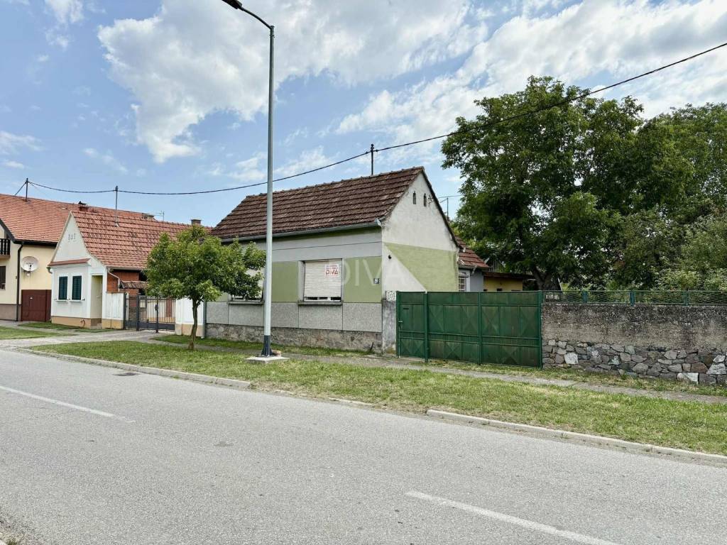 Kuća prizemnica, Prodaja, Donji Andrijevci, Donji Andrijevci