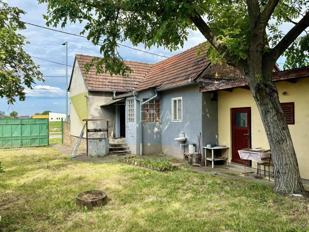 Kuća prizemnica, Prodaja, Donji Andrijevci, Donji Andrijevci