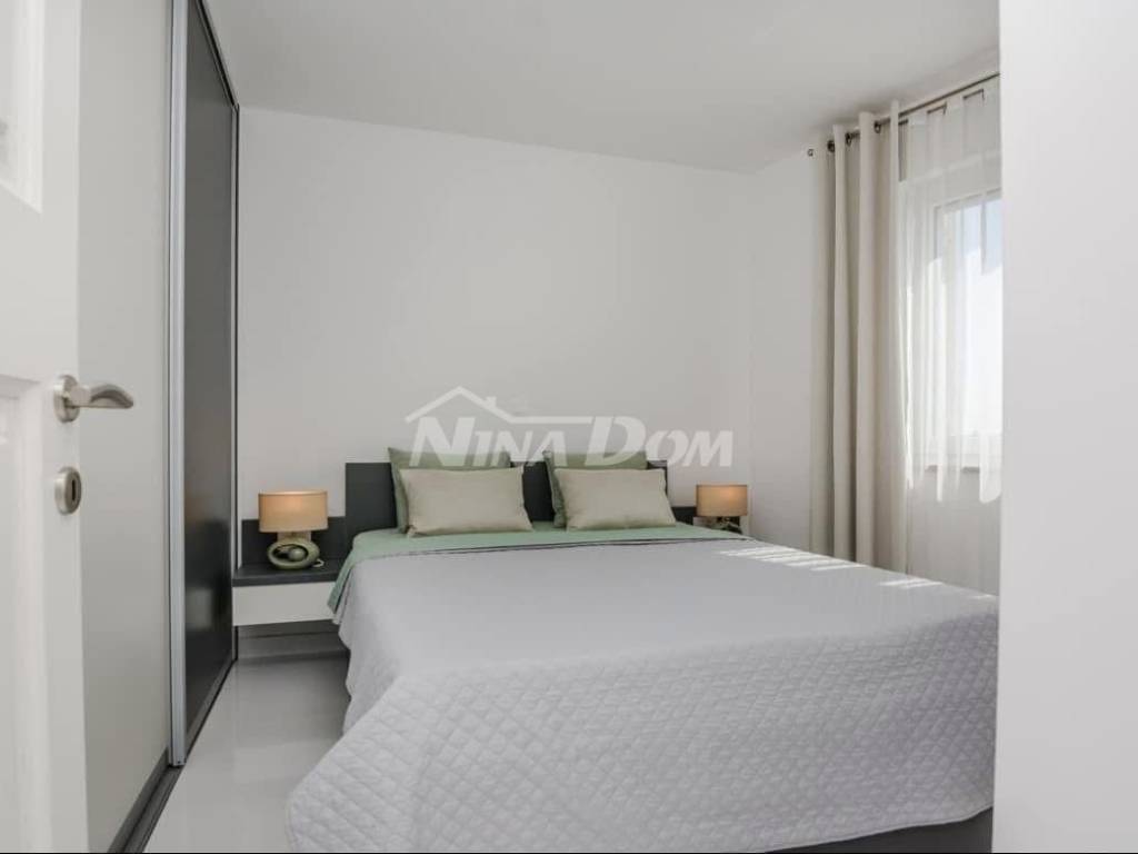 Apartmanska kuća, Prodaja, Vir, Vir