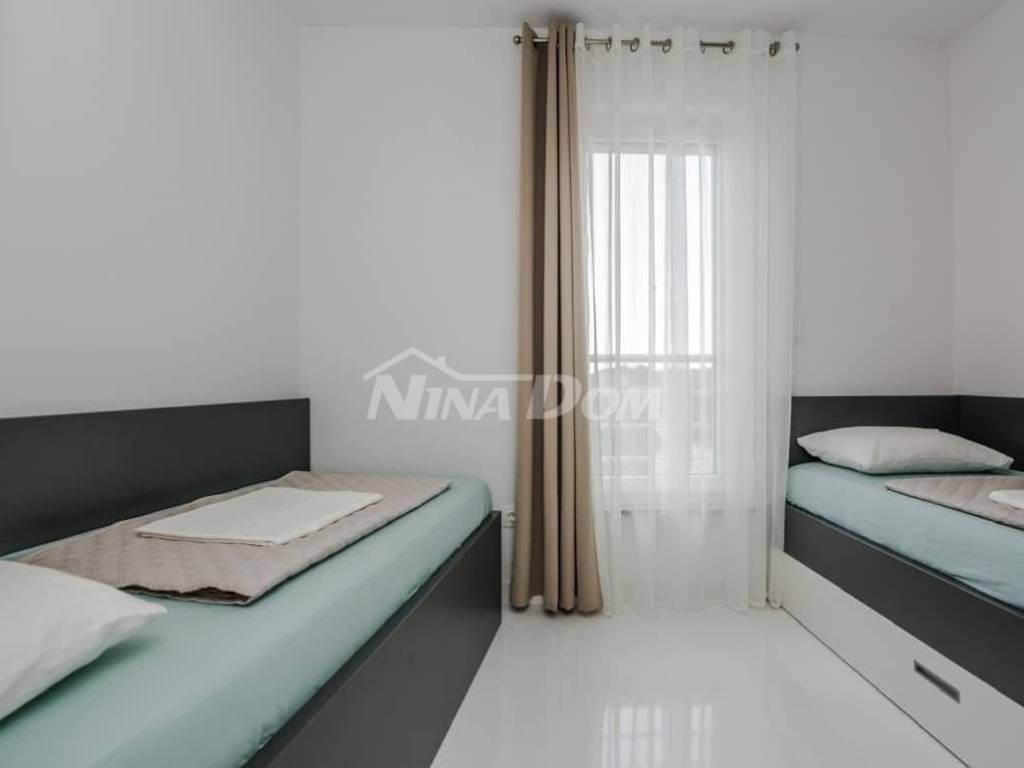 Apartmanska kuća, Prodaja, Vir, Vir