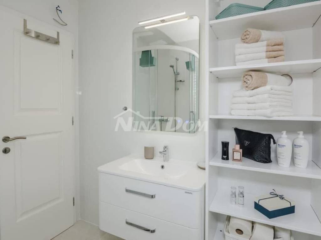 Apartmanska kuća, Prodaja, Vir, Vir