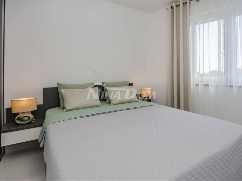 Apartmanska kuća, Prodaja, Vir, Vir