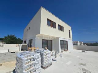Dvojna kuća, Prodaja, Nin, Nin