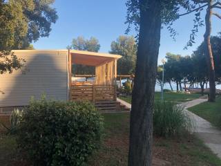 Hrvatska, Kamp, prvi red do more, prodaja, www.luksuzno.com