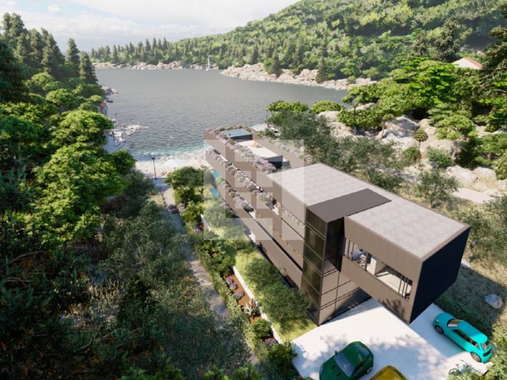 Korčula, prvi red, nov stan sa bazenom i vrtom, PM, prodaja