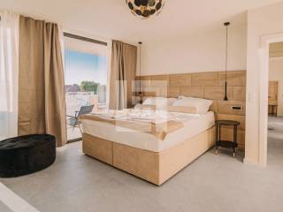 Privlaka (Zadar), moderna luksuzna vila sa bazenom, prodaja