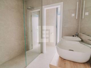 Privlaka (Zadar), moderna luksuzna vila sa bazenom, prodaja