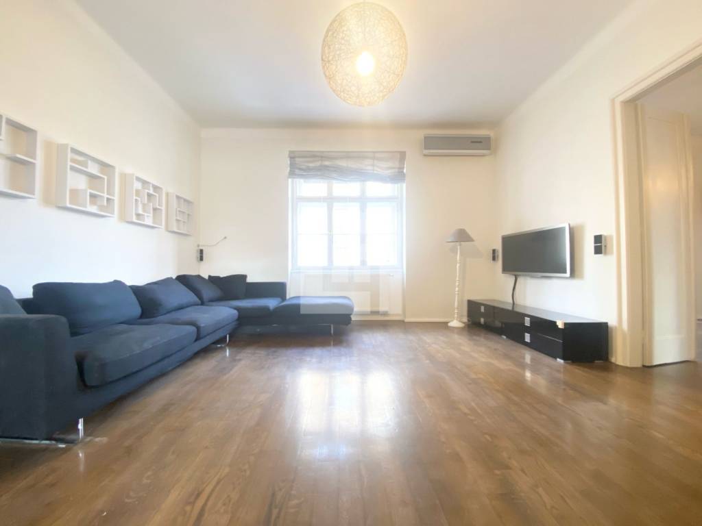 Medulićeva, namješten 3S stan, balkon, parking, najam