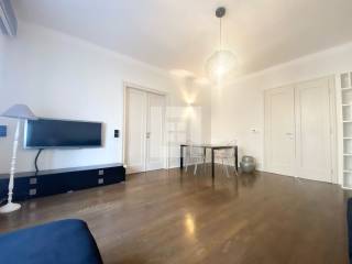 Medulićeva, namješten 3S stan, balkon, parking, najam