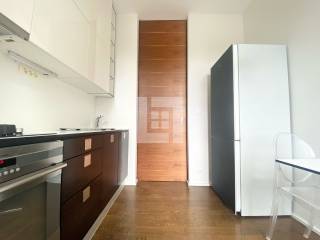 Medulićeva, namješten 3S stan, balkon, parking, najam